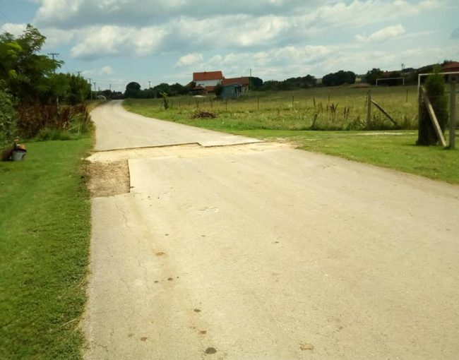 Репарација на патот во с. Горно Коњаре