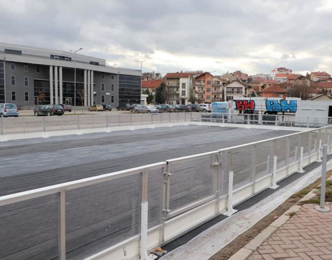 Поставено е Лизгалиште во близина на комплексот на градски базени