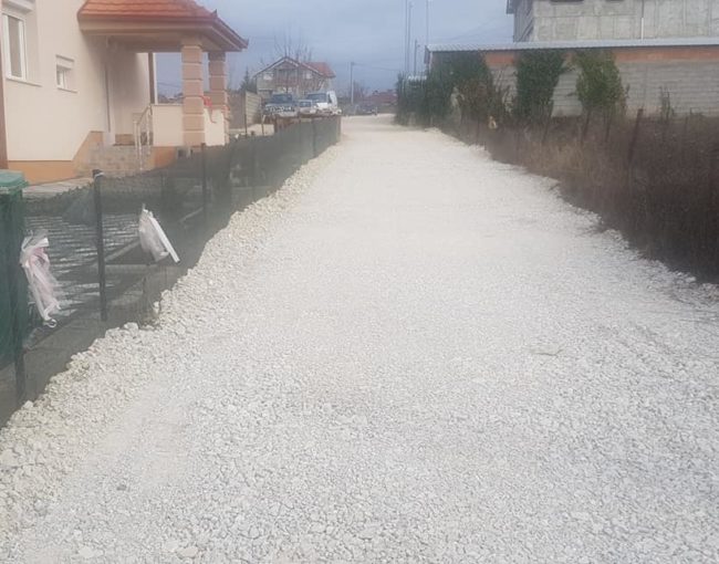Тампонирање на улици во населба Перо Чичо (Гладно Поље) – 4800м2