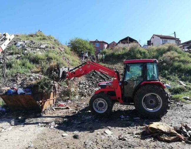 Акција за повторно расчистување на дивата депонија на влезот во населбата Перо Чичо