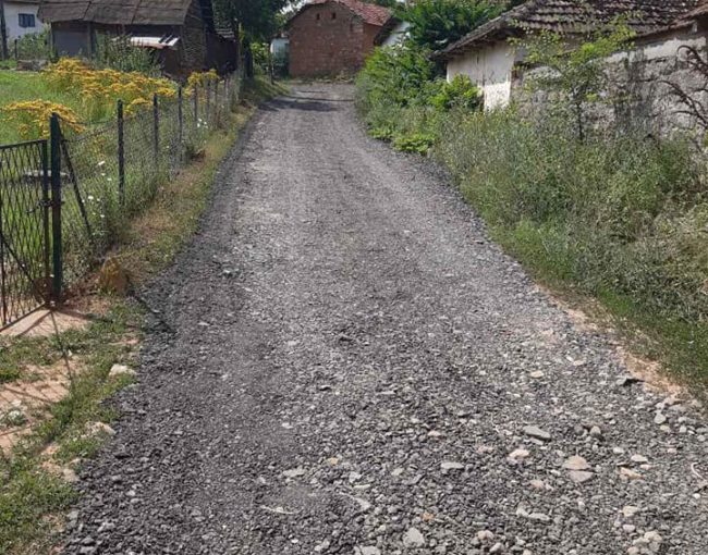 Тампонирање на улици во с. Кучкарево
