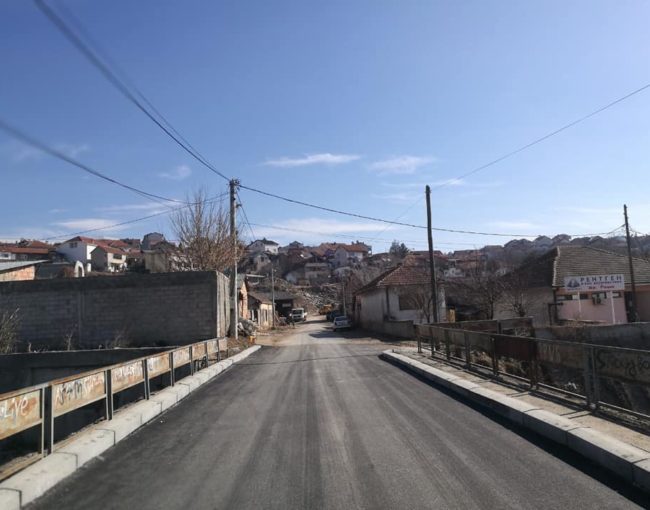 Реконструкција на мост кај стар отпад и крак од улица на бул. Октомвриска Револуција