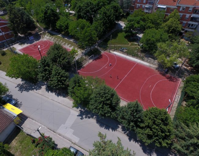 Двете мултиспорт игралишта на спортските терени на локалитет “Кошеви” во населбата Гоце Делчев