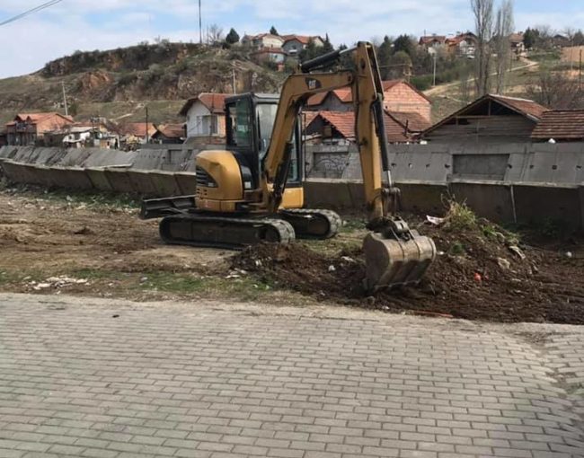 Изградба на нов паркинг на бу. Октомвриска Револуција