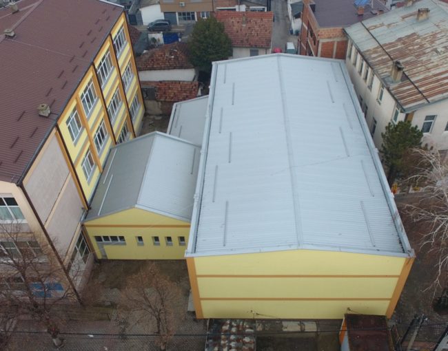 Реконструкција на фискултурна сала со нова фасада во ООУ Бајрам Шабани